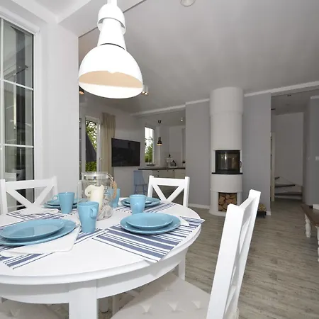 Vila Comfortable Near Dar Owo