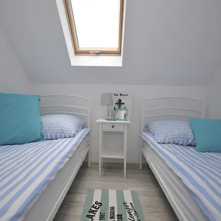 Comfortable Near Dar Owo Vila